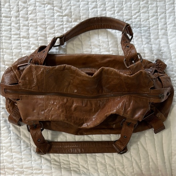 BCBC Elegant Women’s Brown Leather Bag - Picture 8 of 14